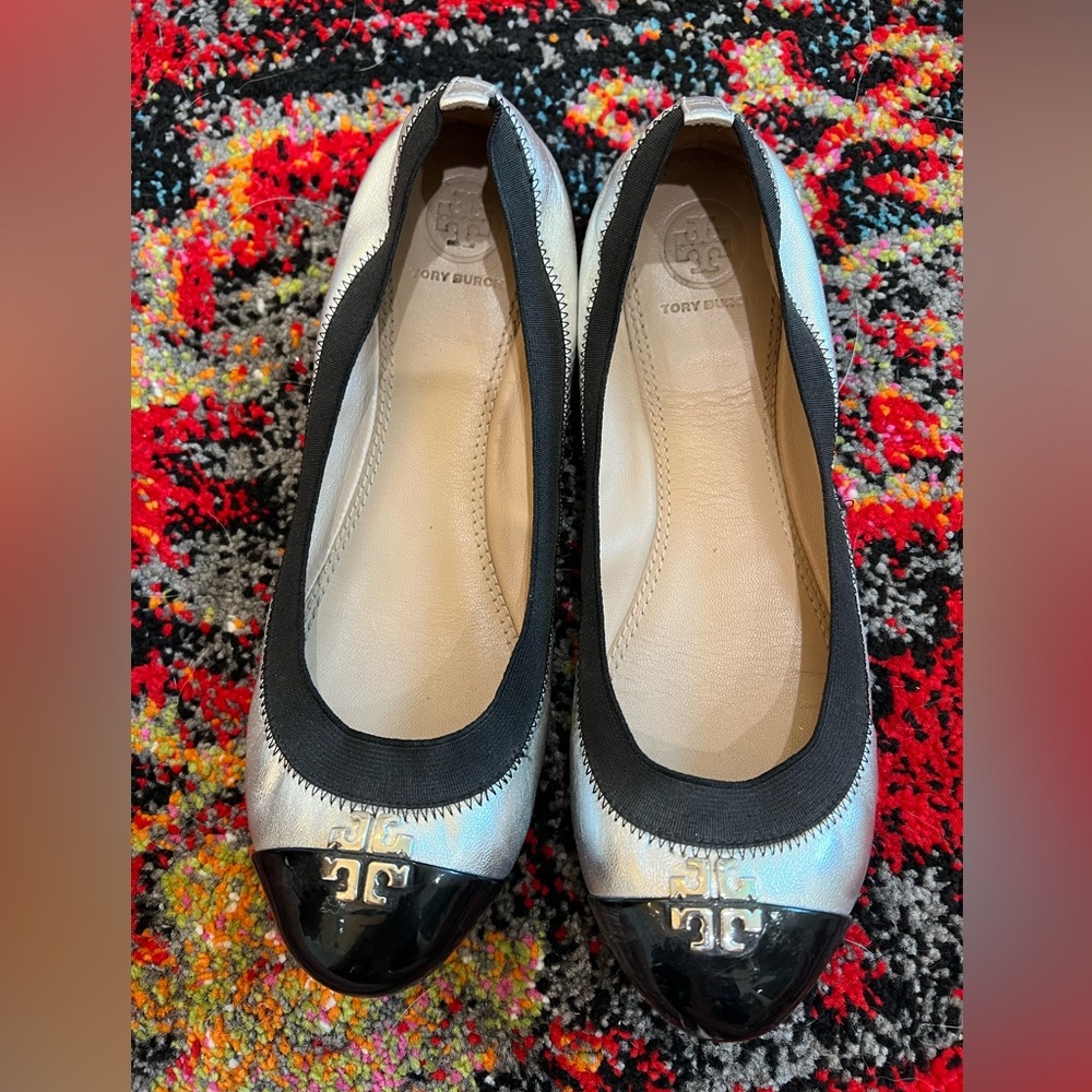 Tory Burch 7.5 two/tone ballet flats